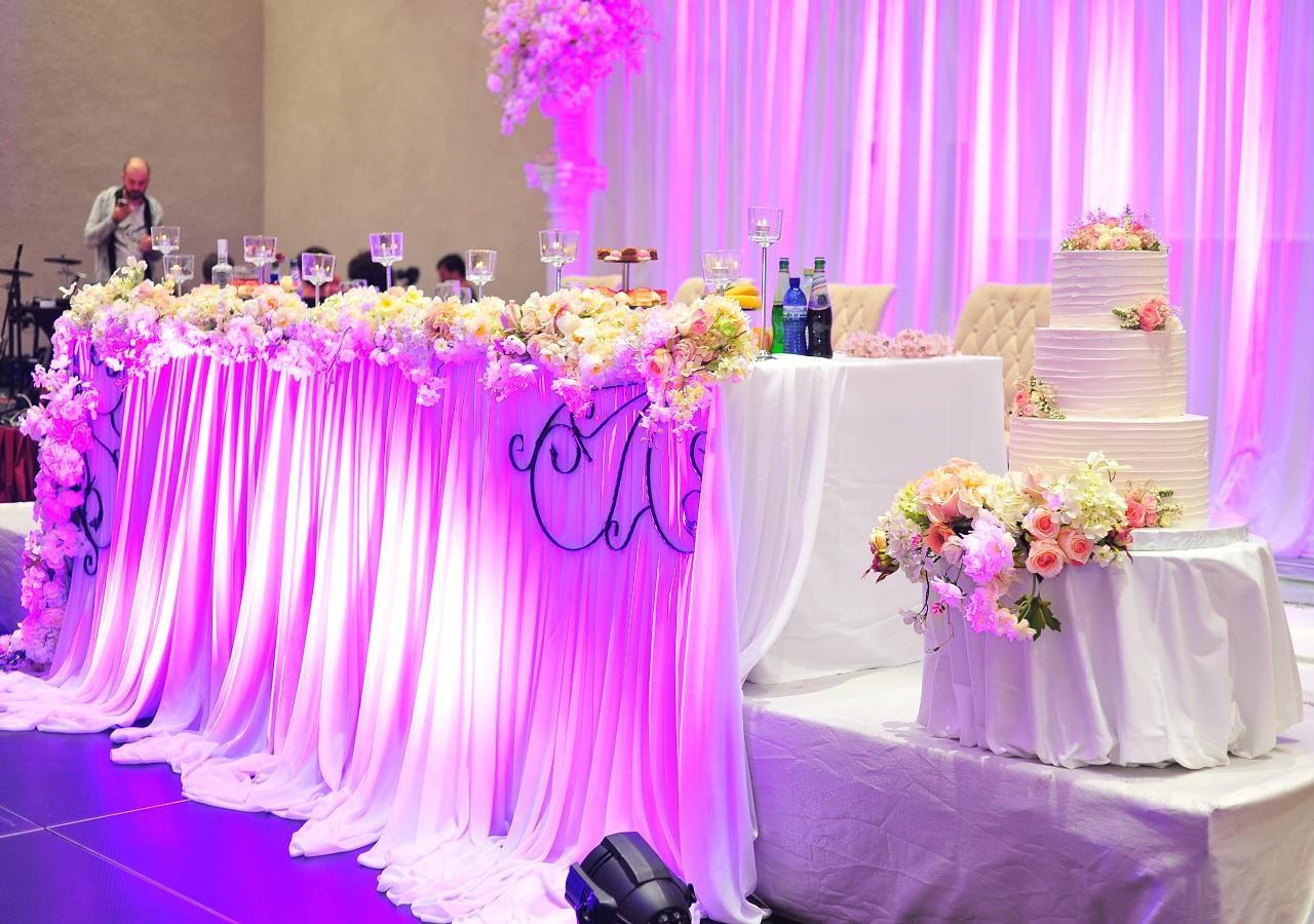 Euphoria Batumi Convention & Casino Hotel Luaran gambar A wedding reception